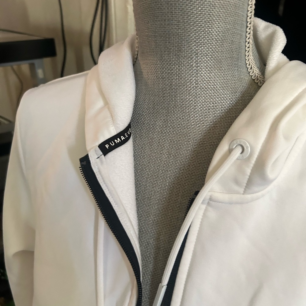 White A-line Puma Evo full zip hooded jacket XL - Picture 3 of 5